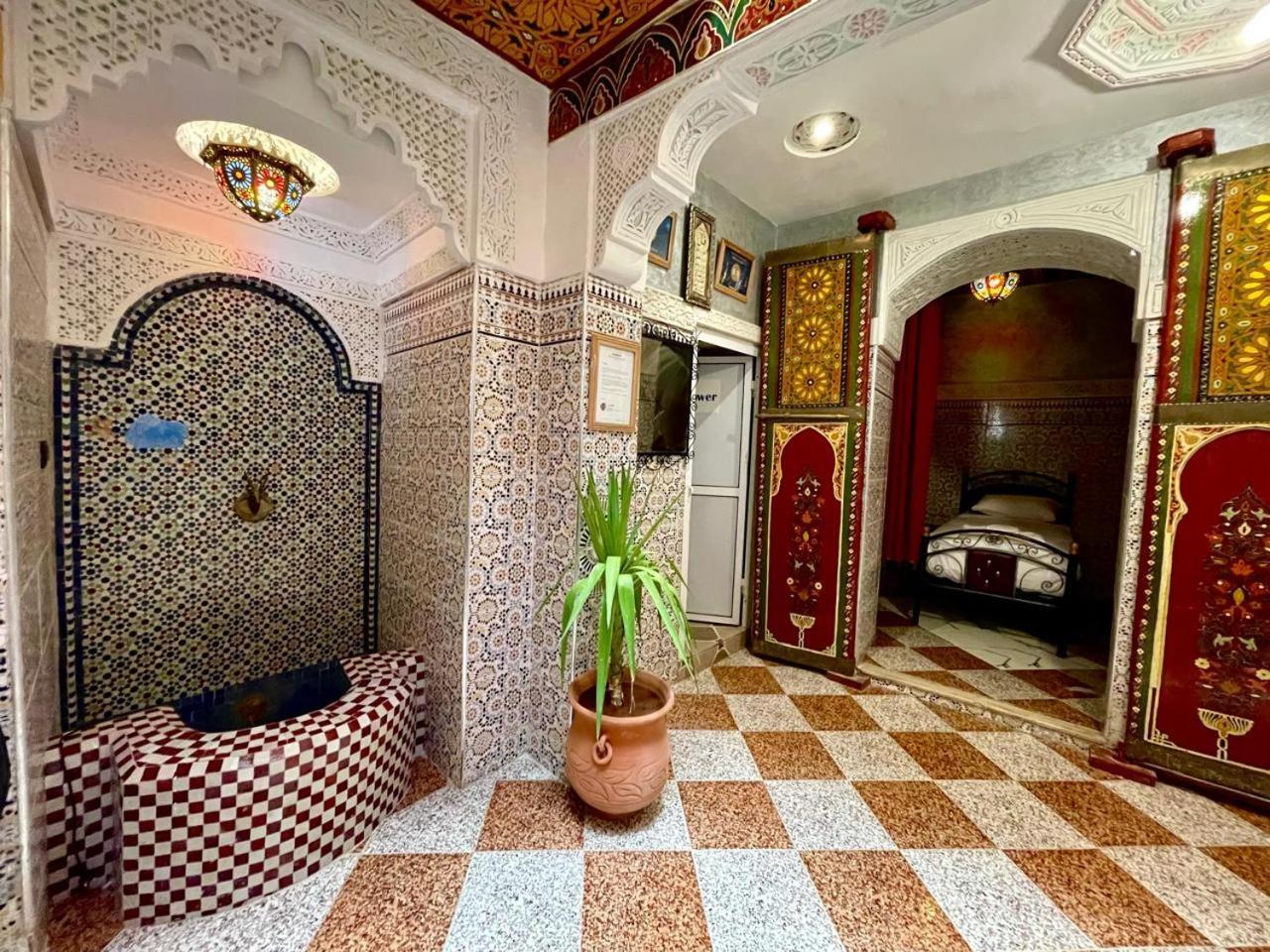 Downtown Hostel Фес Екстер'єр фото