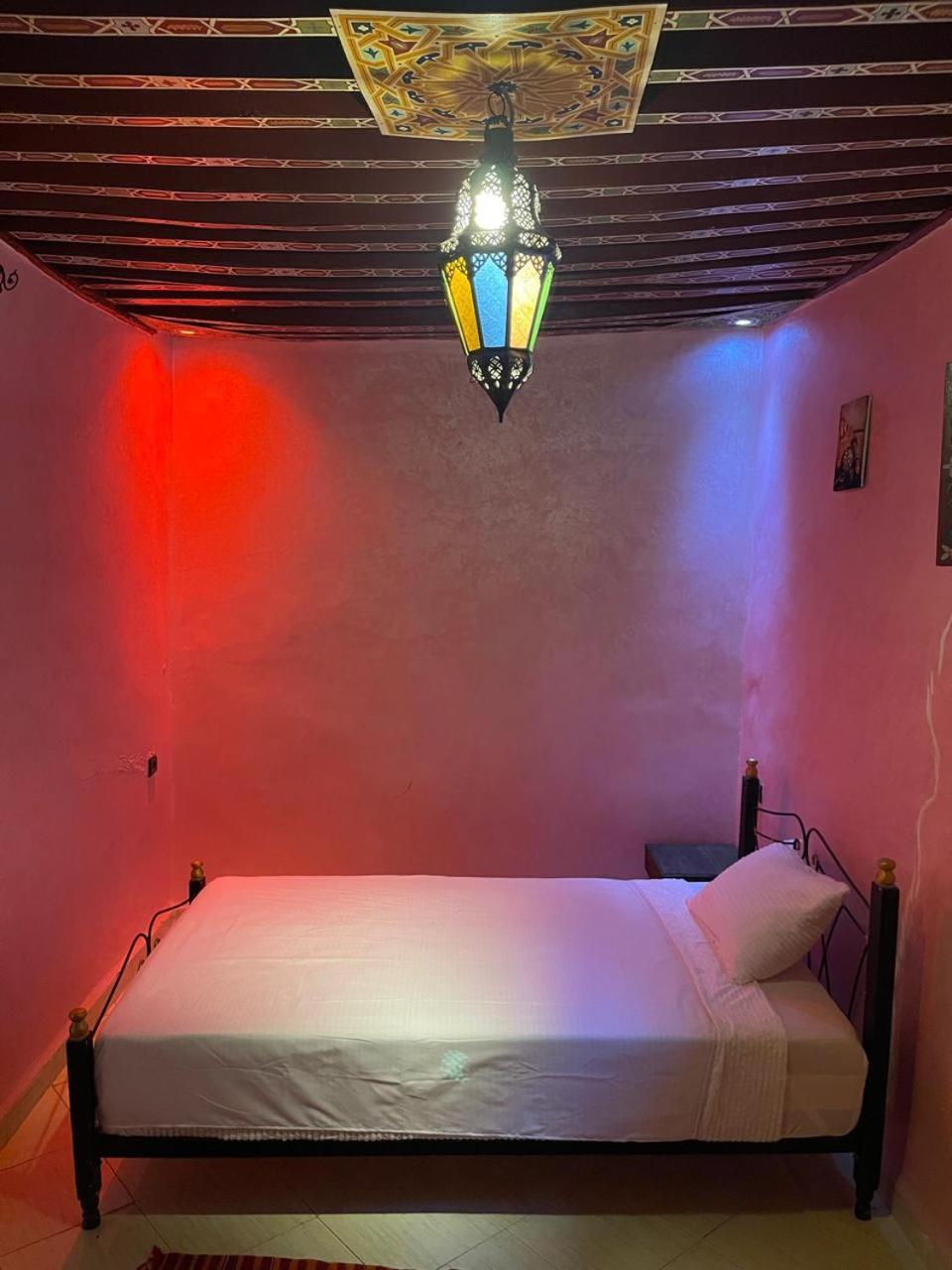 Downtown Hostel Фес Екстер'єр фото